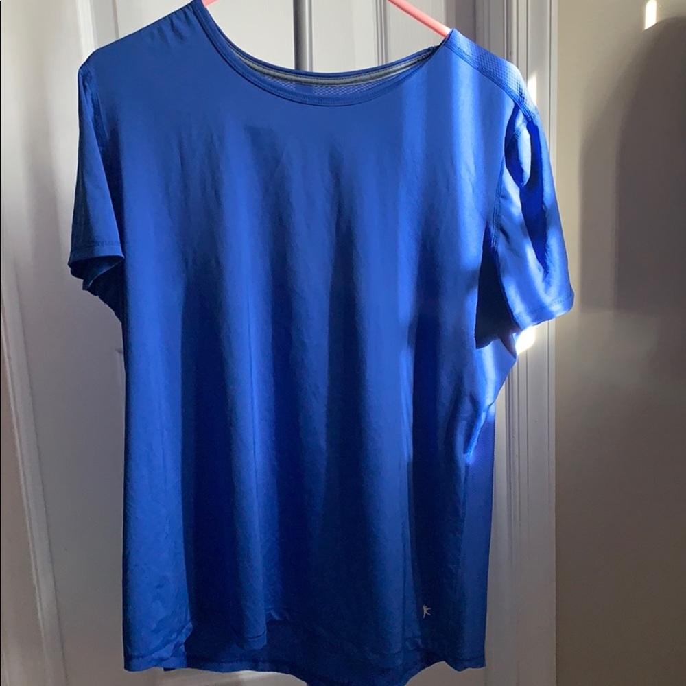 Danskin Now blue exercise t-shirt